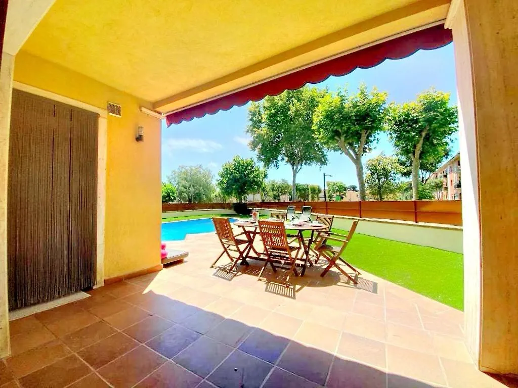 Casa Ylenia Villa Castell-Platja d'Aro 0*,  Spain